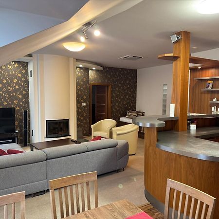 Apartman Bila Hora - Roudna 플젠 외부 사진